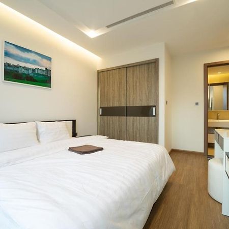 Bom Homes- Vinhomes Metropolis-Service Apartment ハノイ市 エクステリア 写真