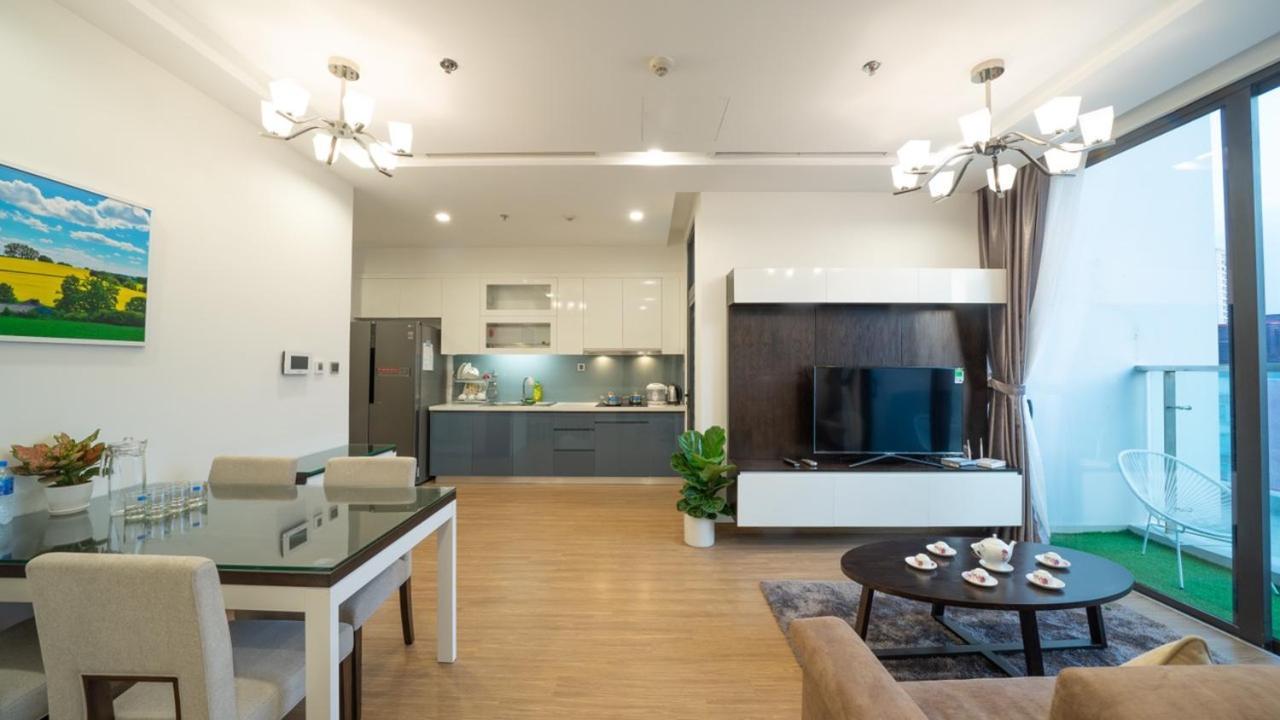Bom Homes- Vinhomes Metropolis-Service Apartment ハノイ市 エクステリア 写真
