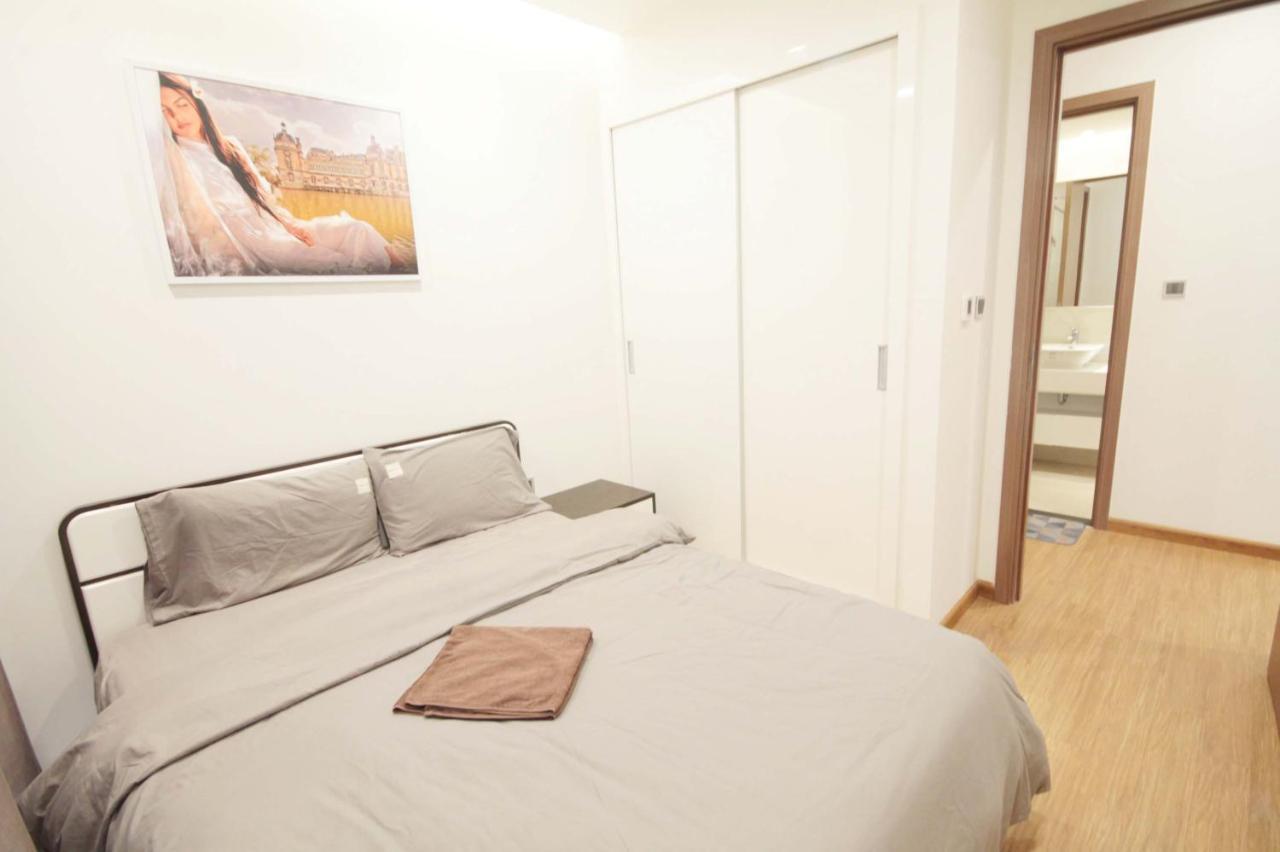 Bom Homes- Vinhomes Metropolis-Service Apartment ハノイ市 エクステリア 写真
