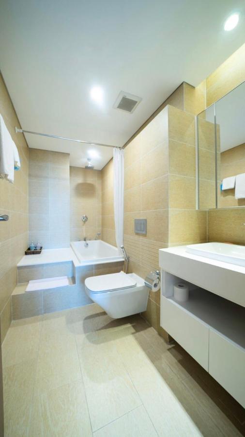 Bom Homes- Vinhomes Metropolis-Service Apartment ハノイ市 エクステリア 写真