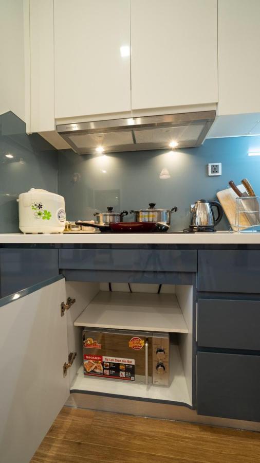 Bom Homes- Vinhomes Metropolis-Service Apartment ハノイ市 エクステリア 写真