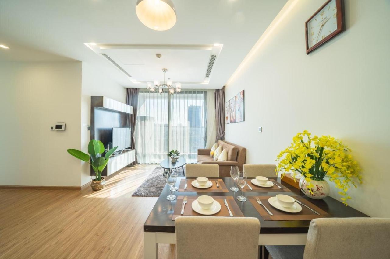 Bom Homes- Vinhomes Metropolis-Service Apartment ハノイ市 エクステリア 写真