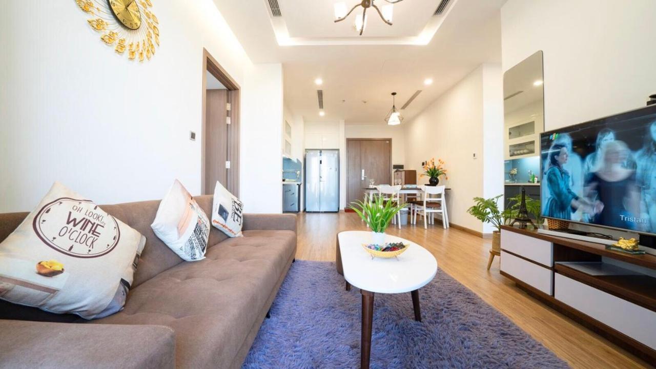 Bom Homes- Vinhomes Metropolis-Service Apartment ハノイ市 エクステリア 写真