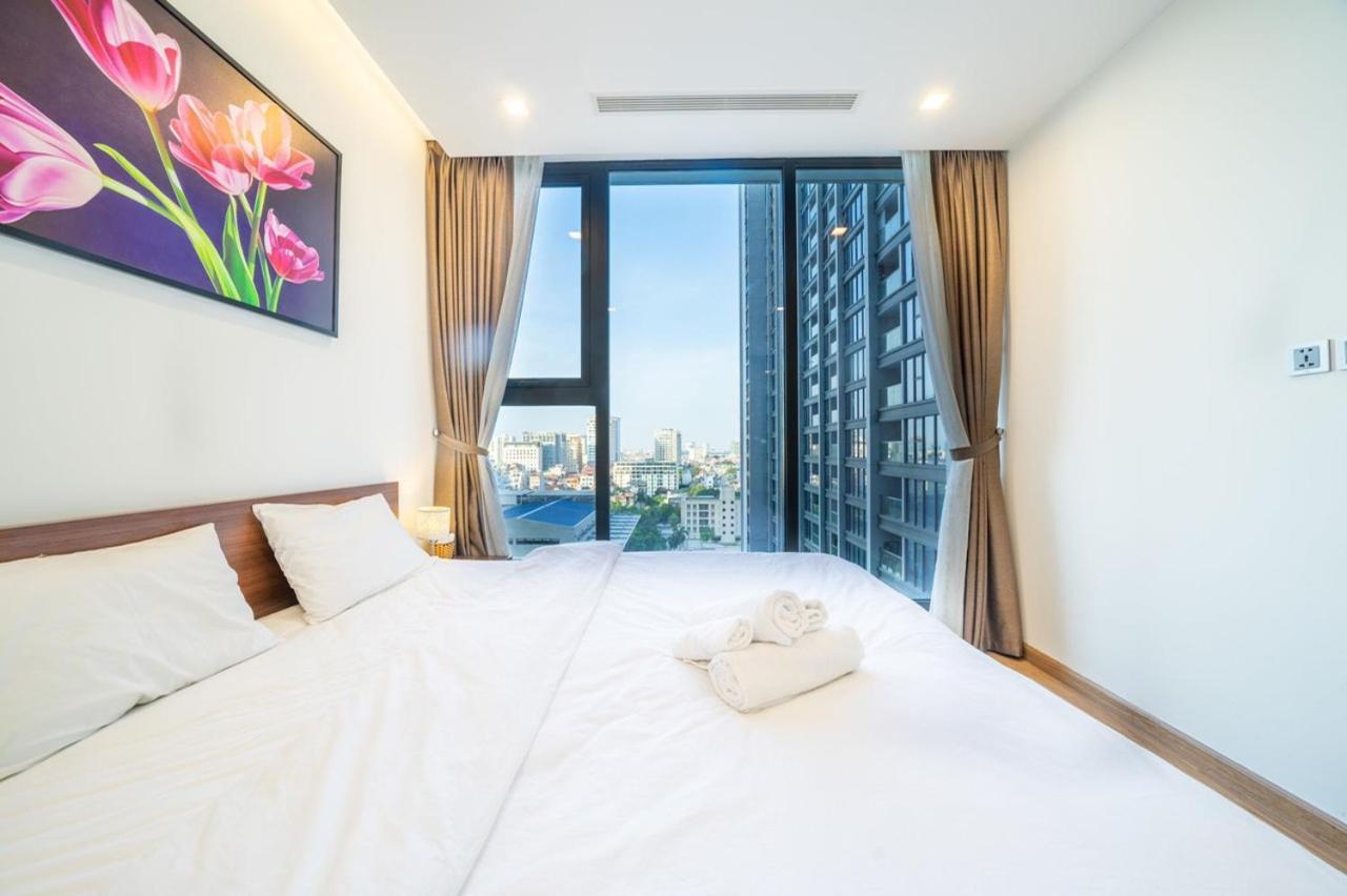 Bom Homes- Vinhomes Metropolis-Service Apartment ハノイ市 エクステリア 写真
