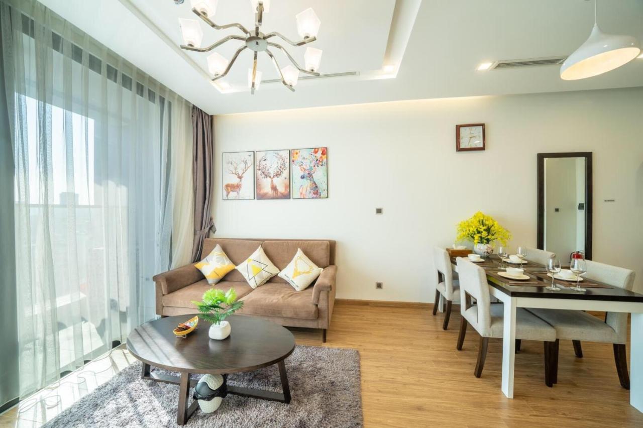 Bom Homes- Vinhomes Metropolis-Service Apartment ハノイ市 エクステリア 写真