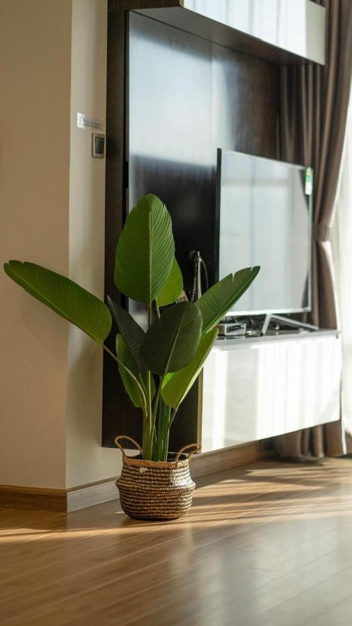 Bom Homes- Vinhomes Metropolis-Service Apartment ハノイ市 エクステリア 写真
