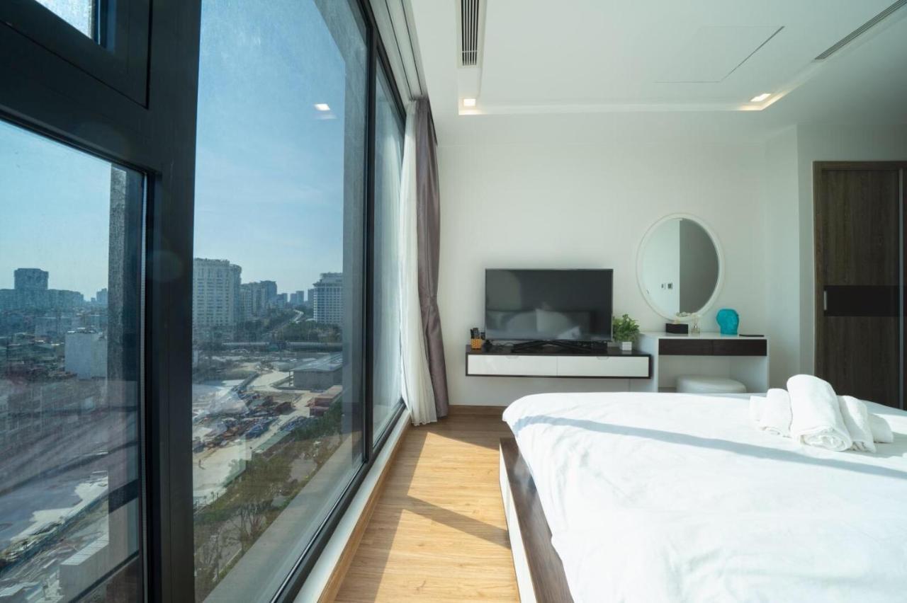 Bom Homes- Vinhomes Metropolis-Service Apartment ハノイ市 エクステリア 写真