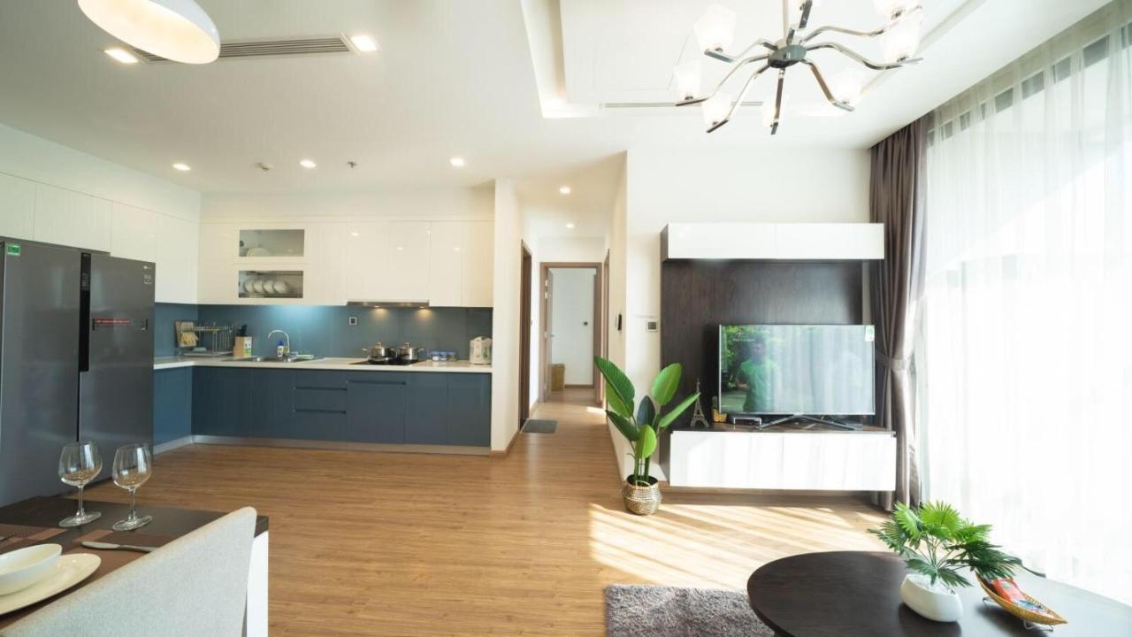 Bom Homes- Vinhomes Metropolis-Service Apartment ハノイ市 エクステリア 写真